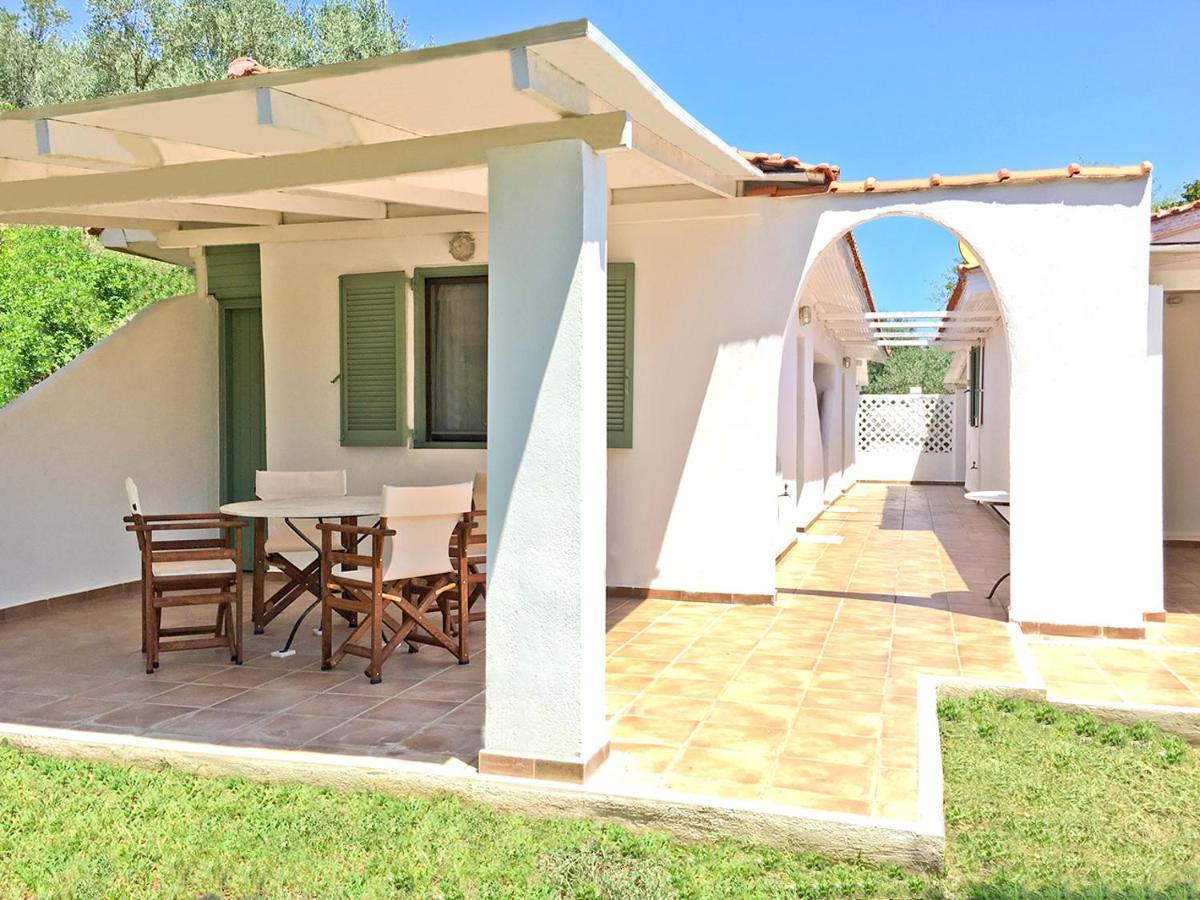 Olive Bay Beach House Ammouliani Exterior photo